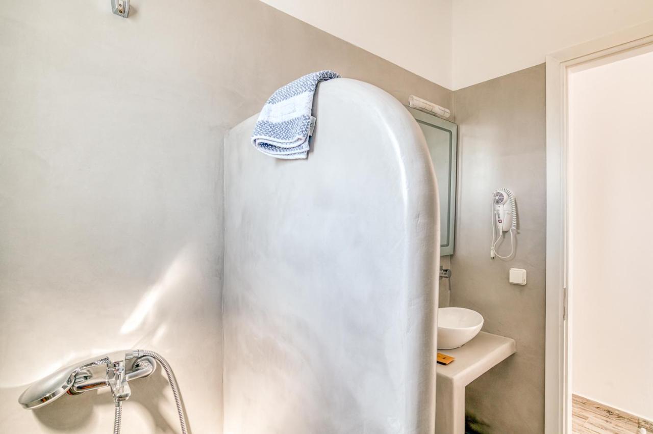 Ippocampos Seaside Serenity - Unwind At Paros Poolside Retreats Alikí 외부 사진